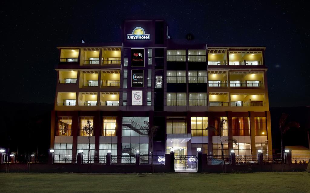 Days Hotel By Wyndham Neemrana Zewnętrze zdjęcie