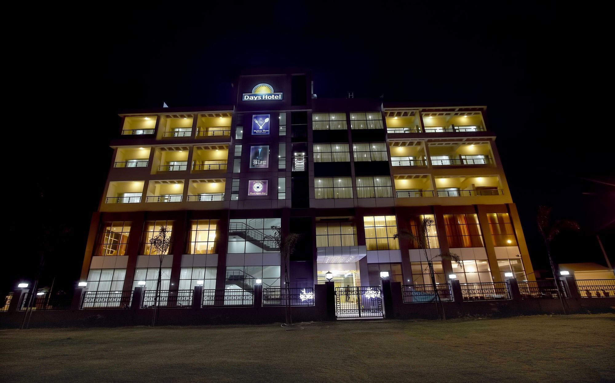 Days Hotel By Wyndham Neemrana Zewnętrze zdjęcie