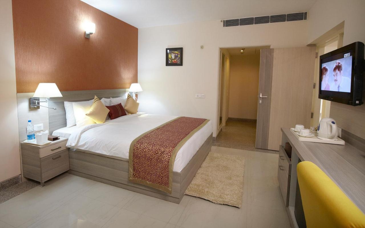 Days Hotel By Wyndham Neemrana Zewnętrze zdjęcie